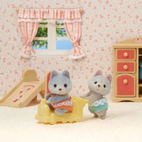 Calico Critters Twins - Husky